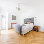 Daire Exceptional Near The Eiffel Tower 3 Bdr 5 P Paris