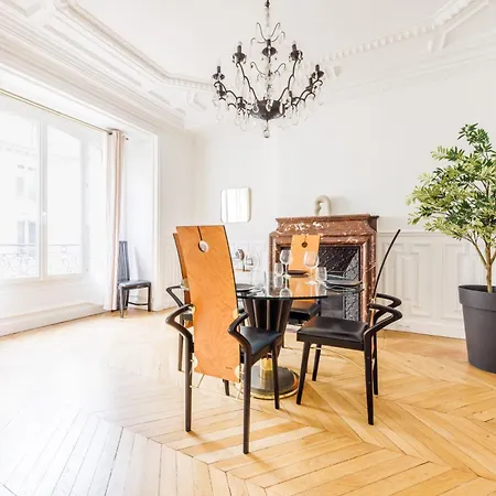 Exceptional Near The Eiffel Tower 3 Bdr 5 P * Paris