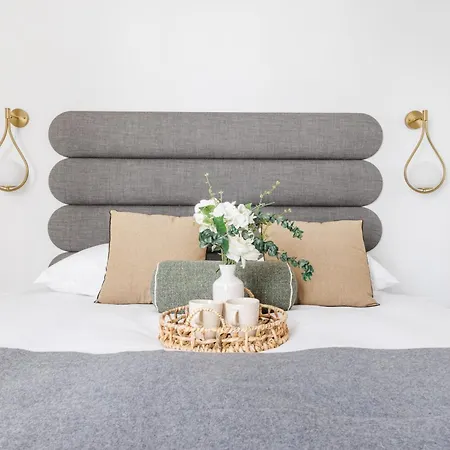 Exceptional Near The Eiffel Tower 3 Bdr 5 P