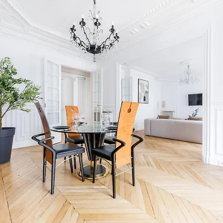 Exceptional Near The Eiffel Tower 3 Bdr 5 P